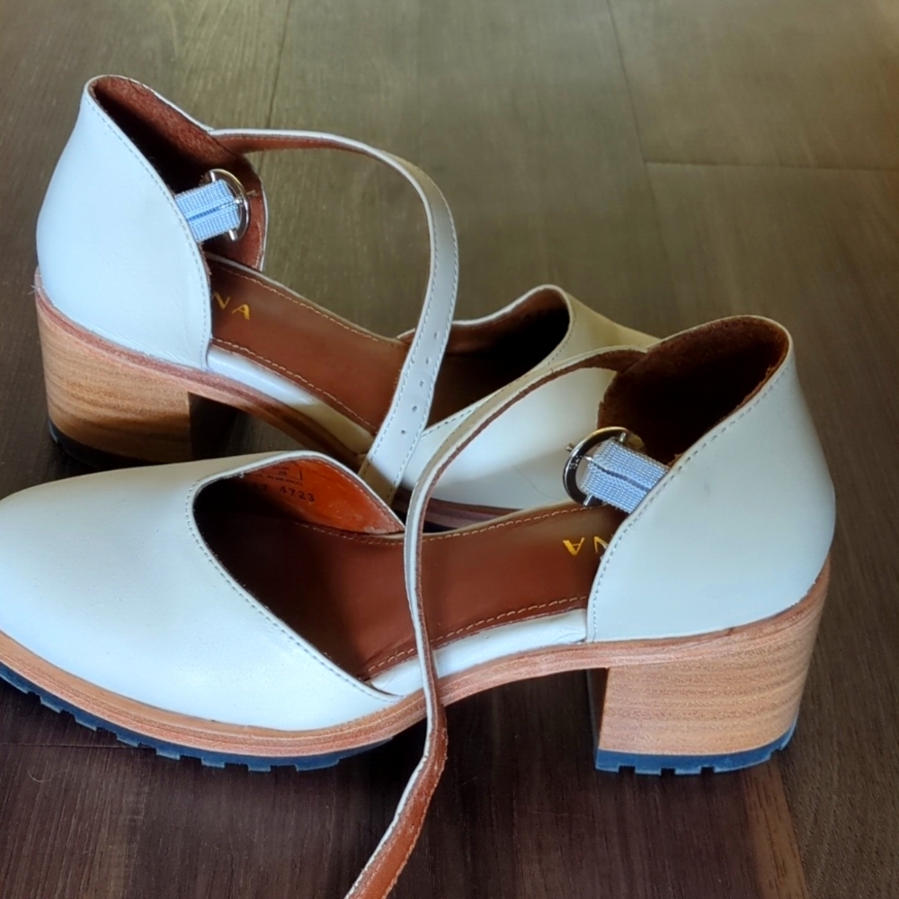 Portland Leather /Patina White Leather Mary Jane's